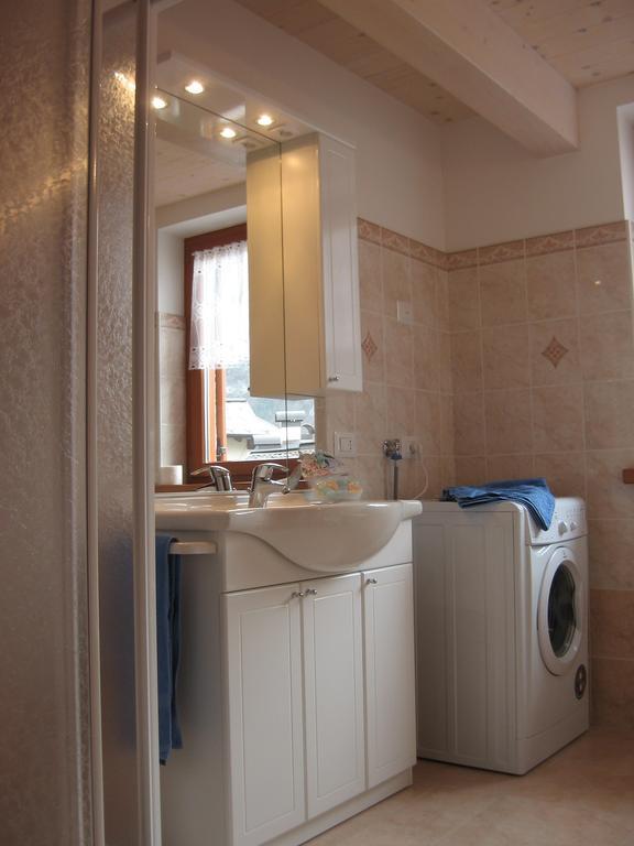 Appartement Casa Rondine à Molveno Chambre photo